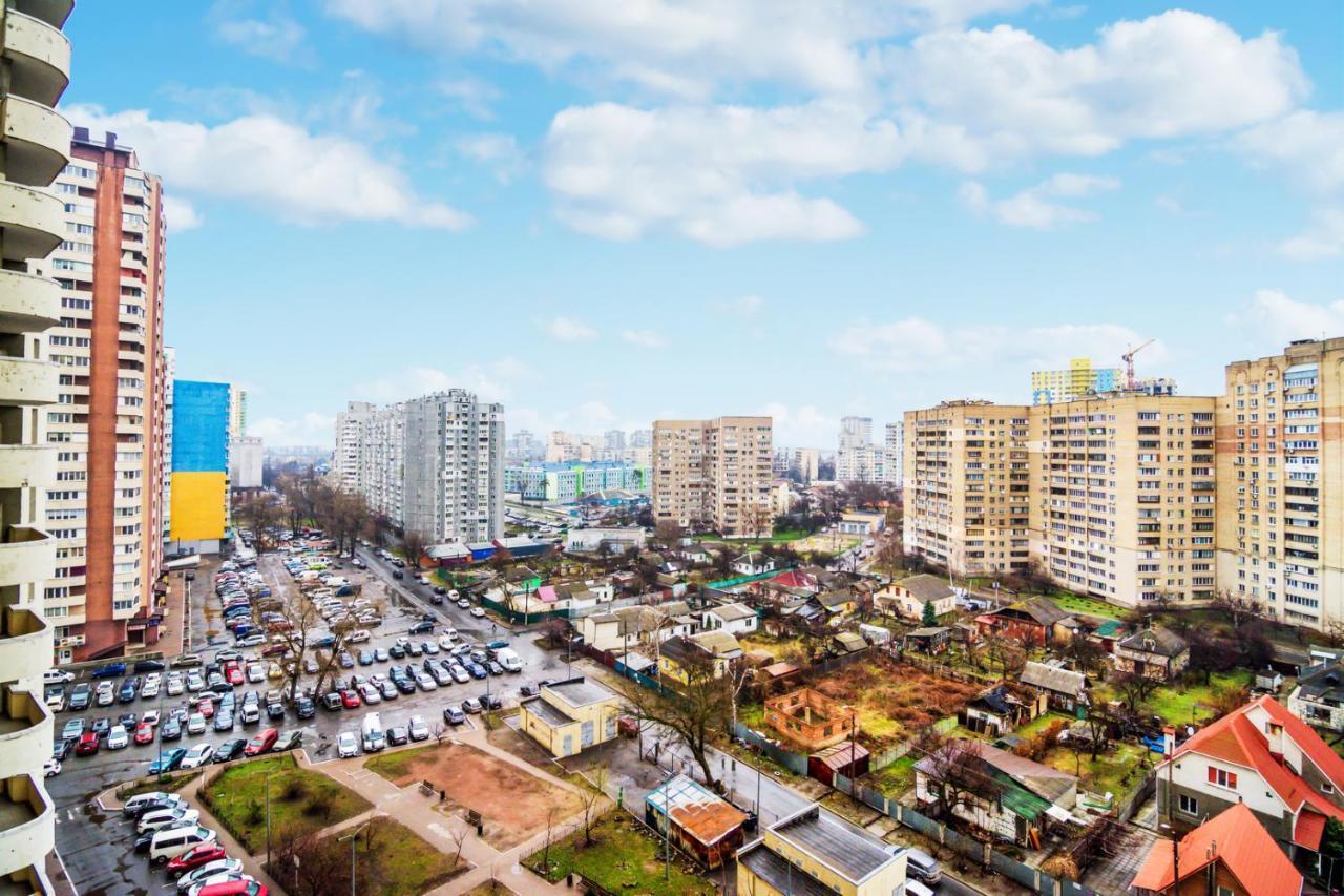 Квартира В Мега Сити Kiev Exteriör bild